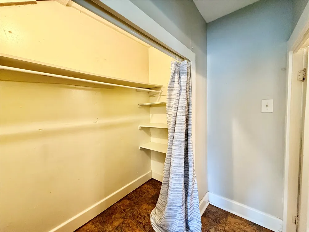 1004 Gregg Street Denton, TX 76201