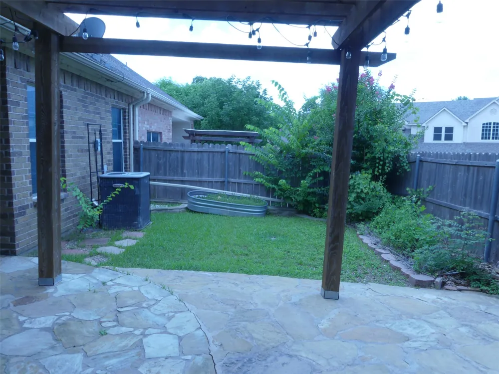 332 Emma Call Court Decatur, TX 76234