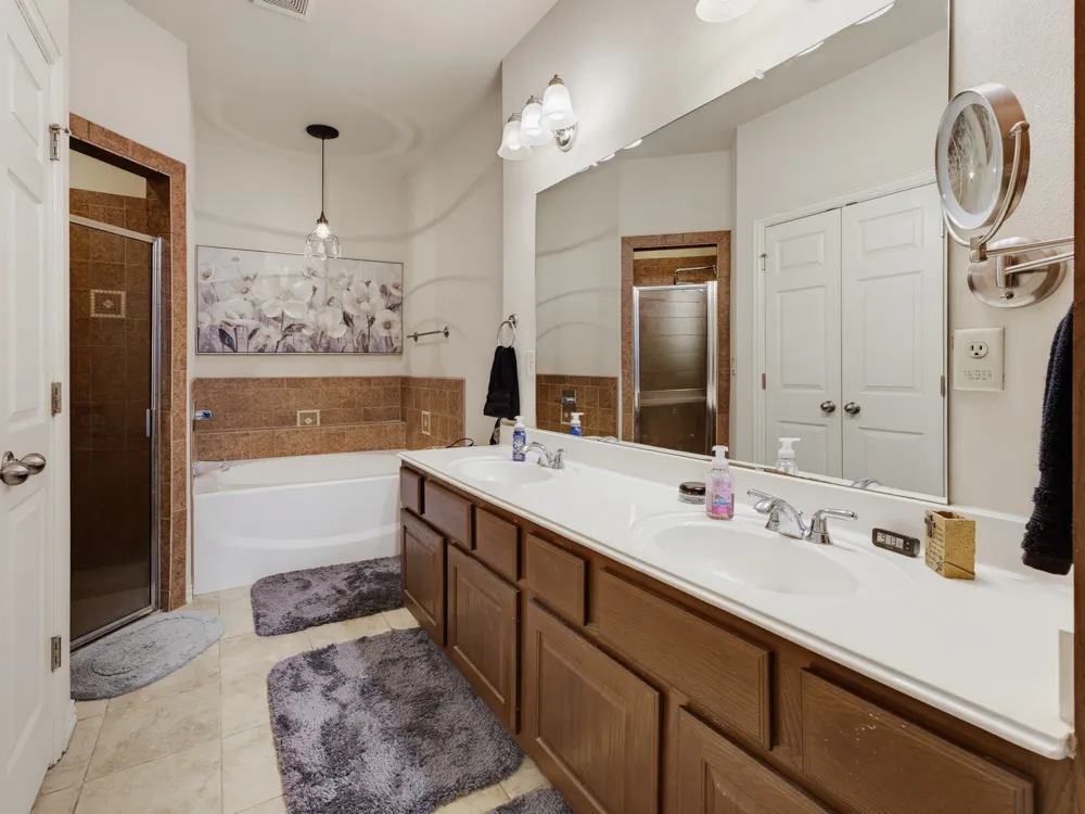 332 Emma Call Court Decatur, TX 76234