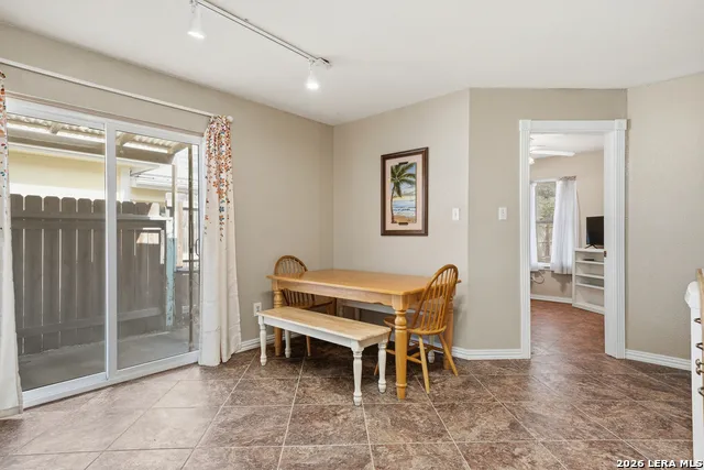 514 6TH ST Fulton, TX 78358