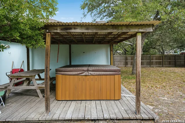 514 6TH ST Fulton, TX 78358