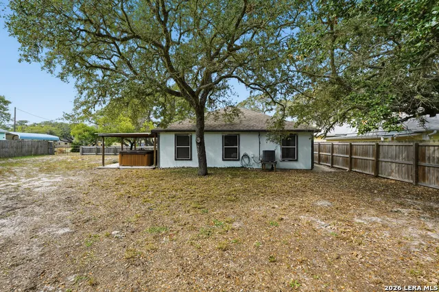 514 6TH ST Fulton, TX 78358