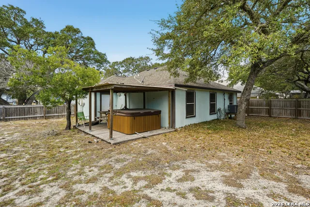 514 6TH ST Fulton, TX 78358