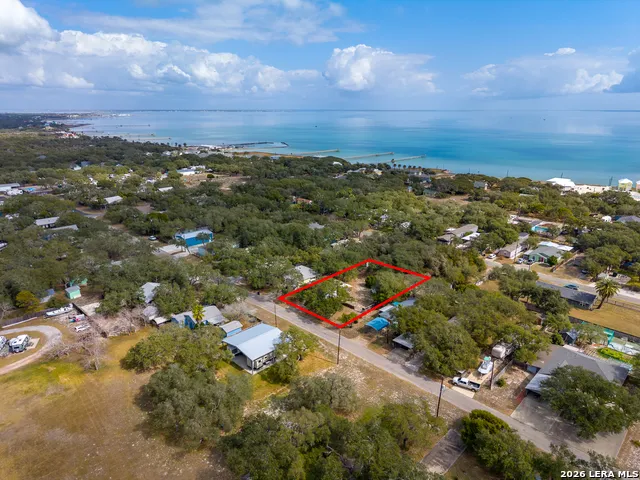 514 6TH ST Fulton, TX 78358
