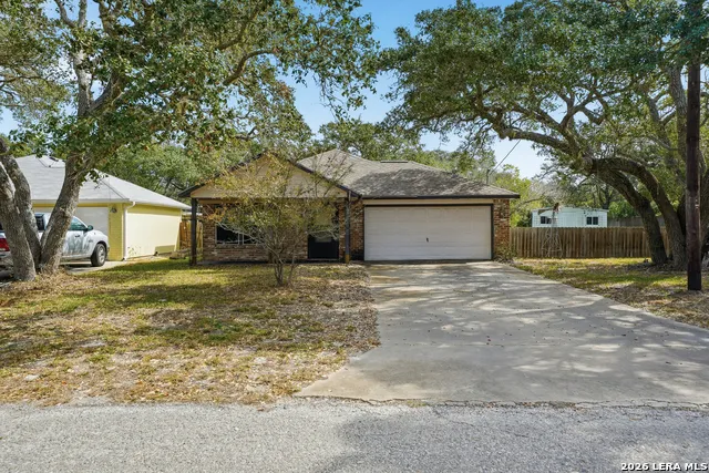 514 6TH ST Fulton, TX 78358