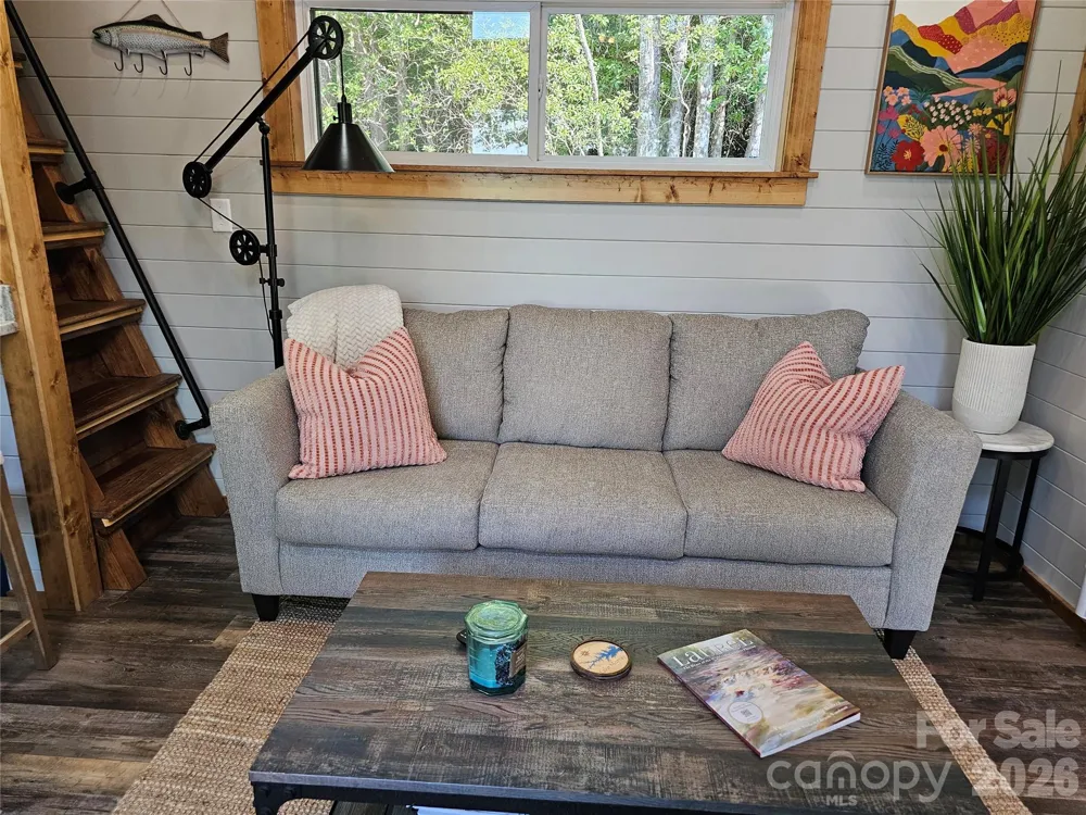 171 Duff Cove Road Brevard, NC 28712