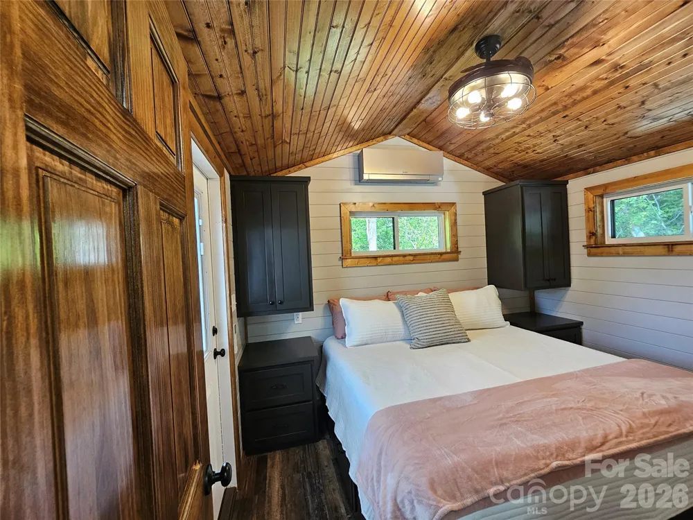 171 Duff Cove Road Brevard, NC 28712