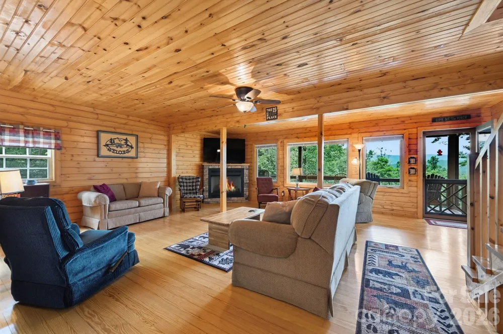 1987 Buck Mountain Road Purlear, NC 28665