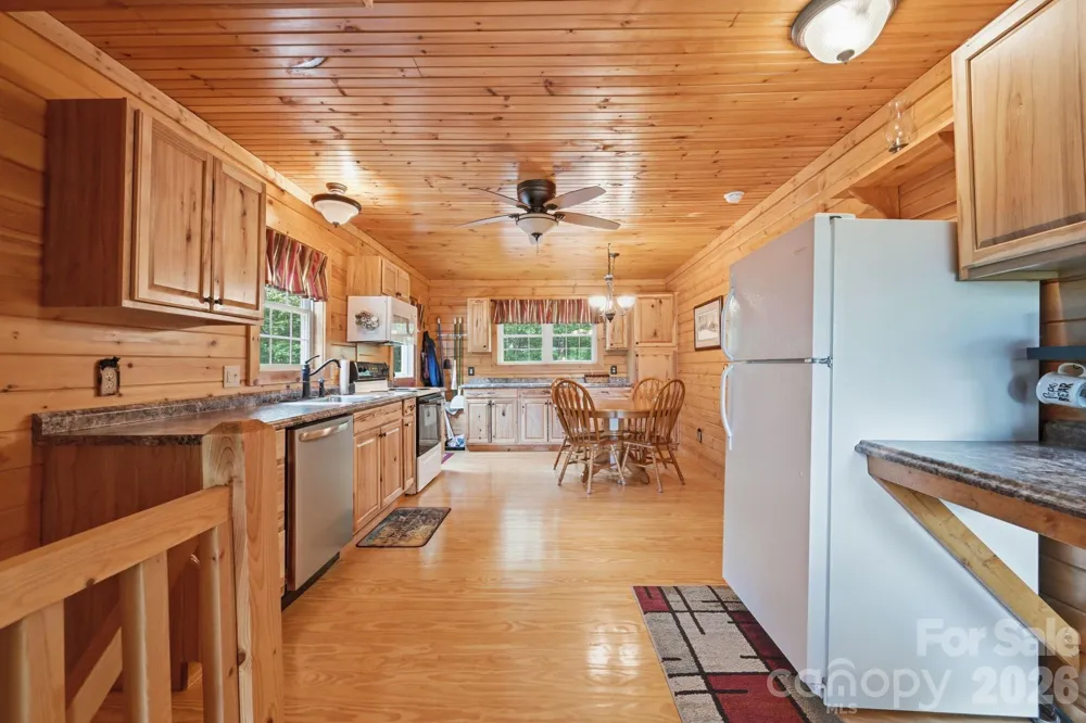 1987 Buck Mountain Road Purlear, NC 28665