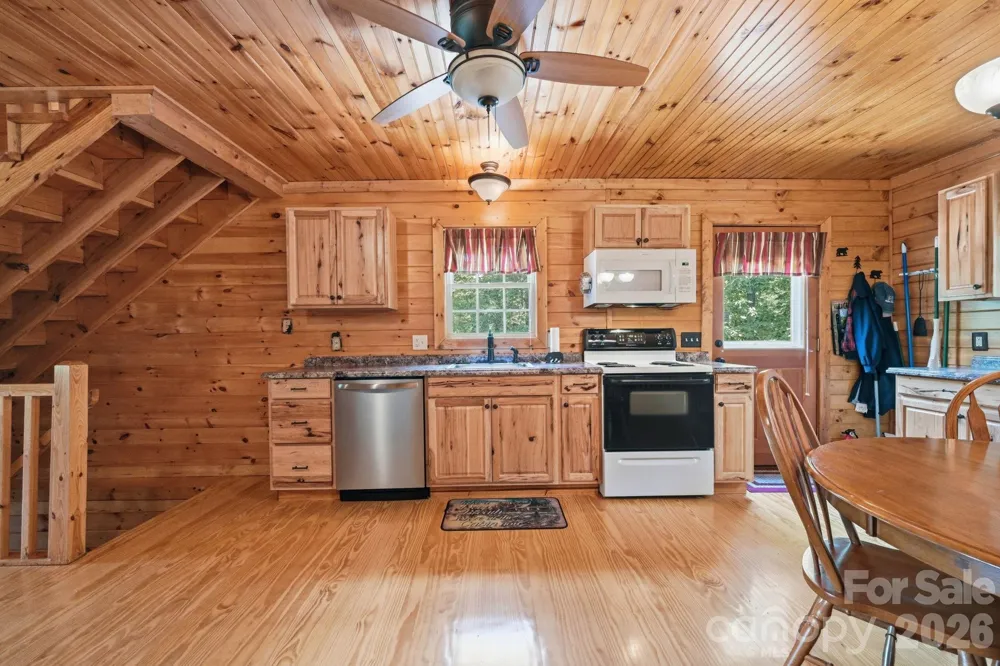 1987 Buck Mountain Road Purlear, NC 28665