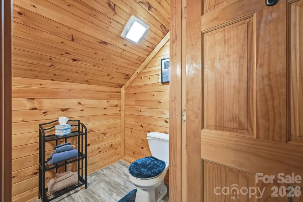 1987 Buck Mountain Road Purlear, NC 28665