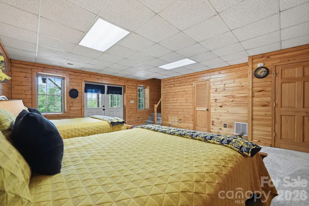 1987 Buck Mountain Road Purlear, NC 28665