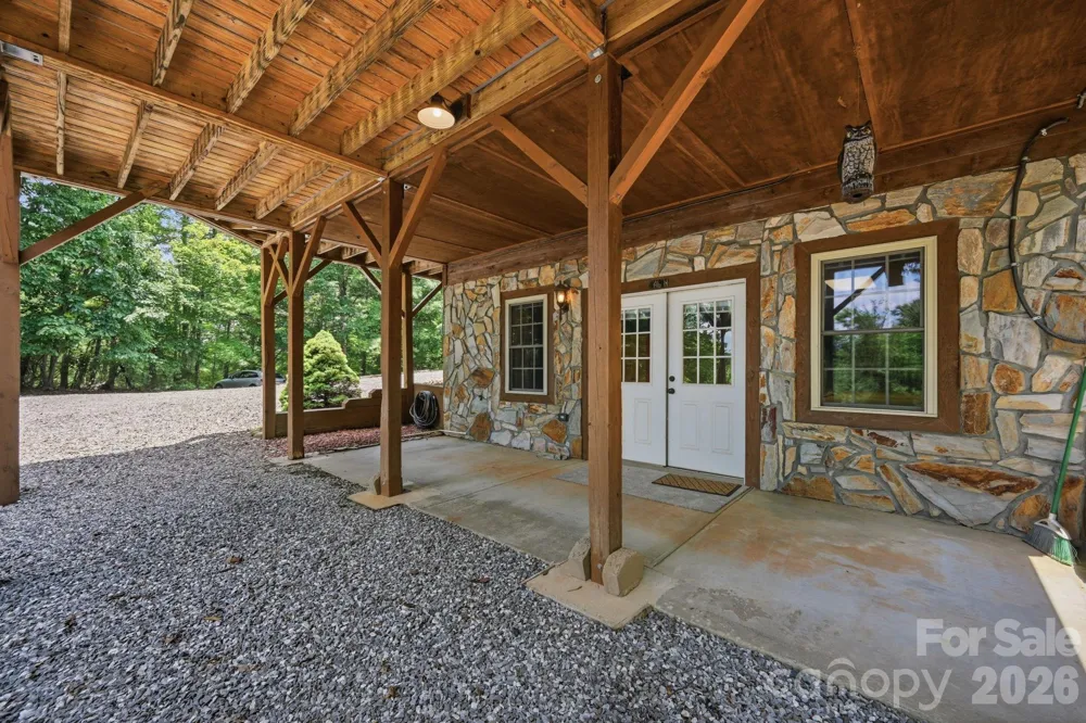 1987 Buck Mountain Road Purlear, NC 28665