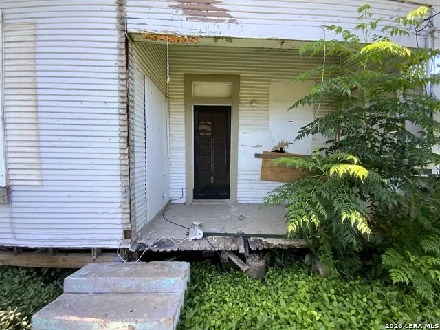 127 Fredonia St San Antonio, TX 78203