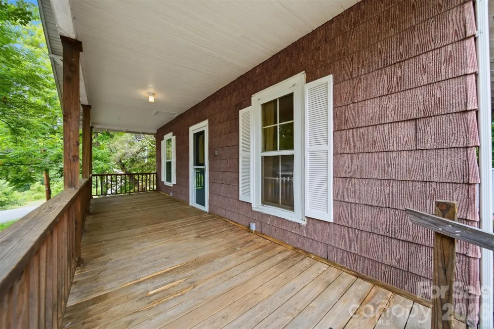 25 Central Avenue Granite Falls, NC 28630