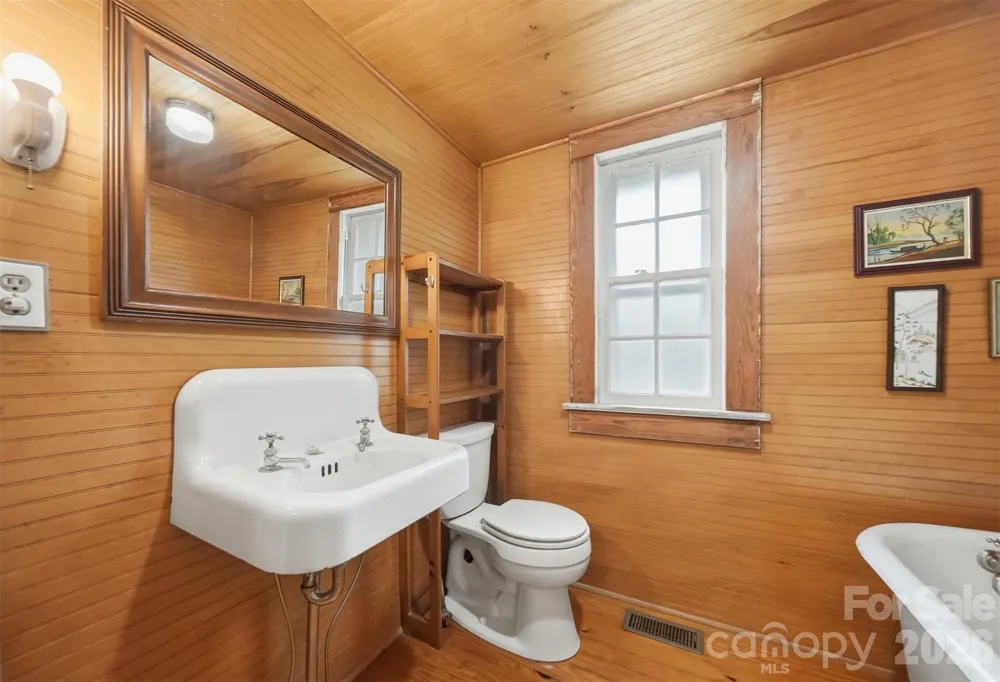 25 Central Avenue Granite Falls, NC 28630