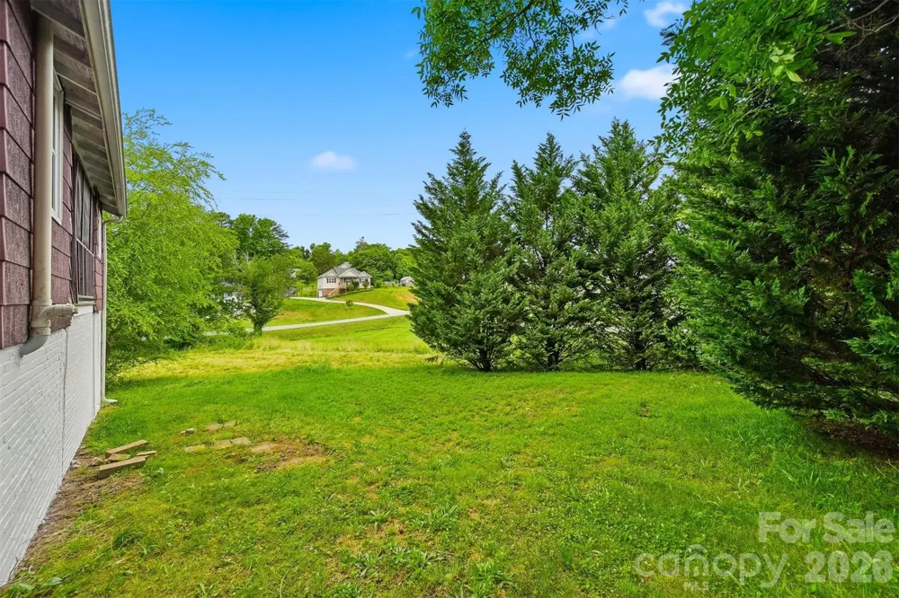 25 Central Avenue Granite Falls, NC 28630