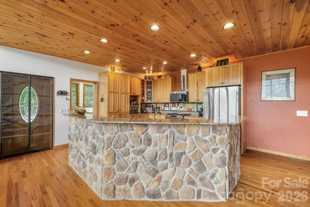 1188 Tobacco Branch Road Almond, NC 28702