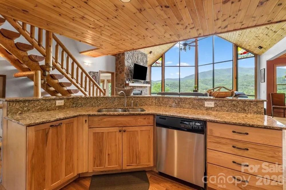 1188 Tobacco Branch Road Almond, NC 28702