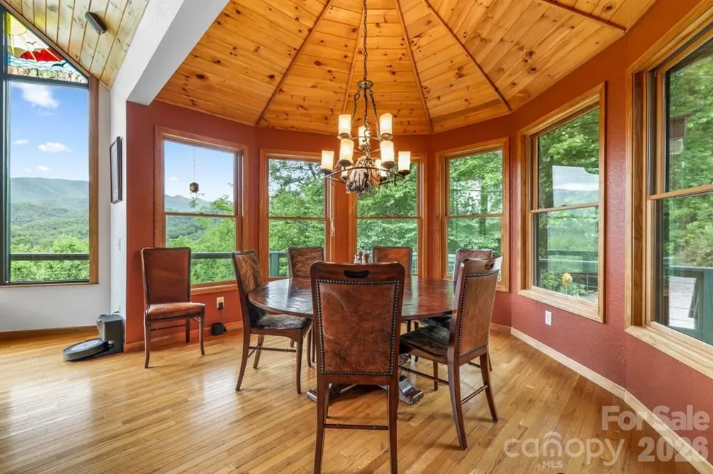 1188 Tobacco Branch Road Almond, NC 28702
