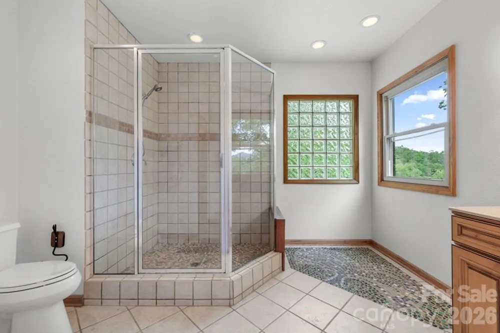 1188 Tobacco Branch Road Almond, NC 28702