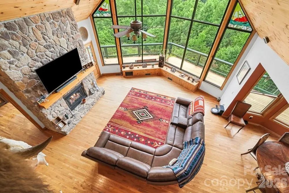 1188 Tobacco Branch Road Almond, NC 28702