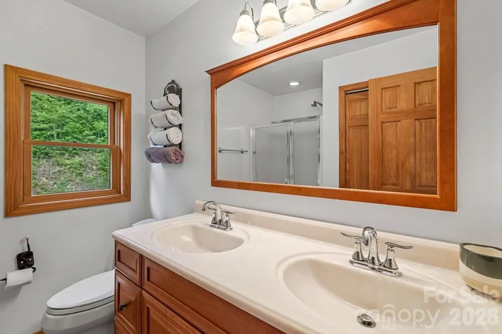 1188 Tobacco Branch Road Almond, NC 28702