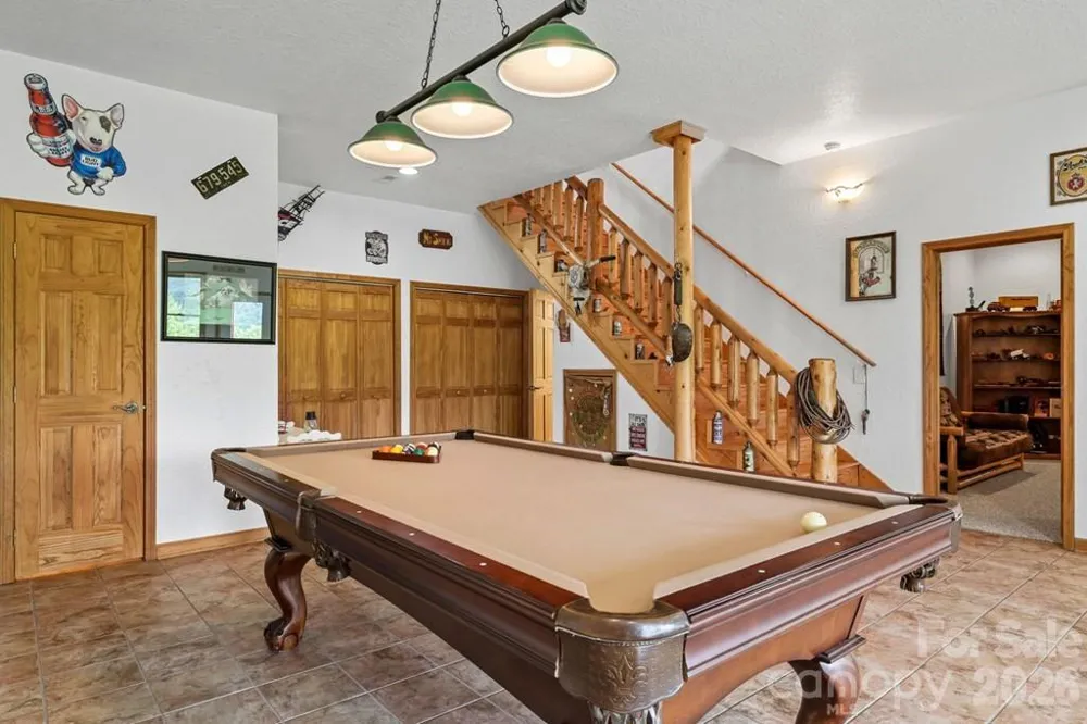 1188 Tobacco Branch Road Almond, NC 28702