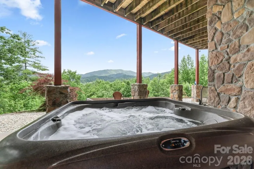 1188 Tobacco Branch Road Almond, NC 28702