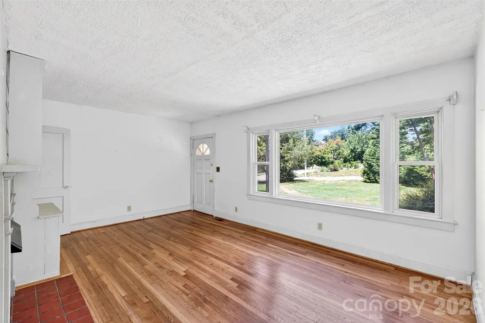 64 Second Street Tryon, NC 28782
