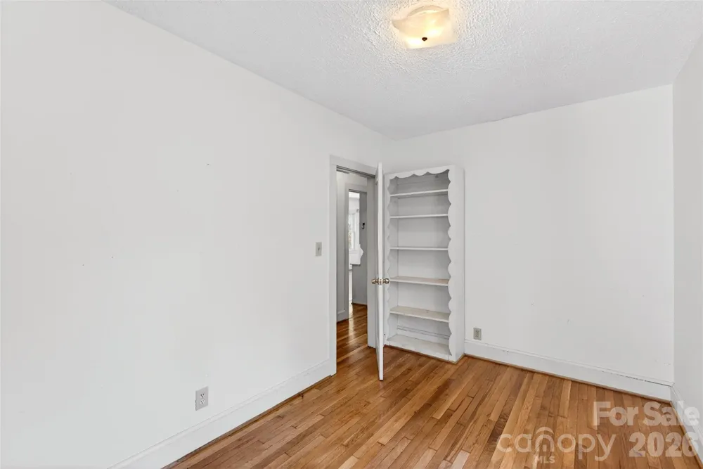 64 Second Street Tryon, NC 28782