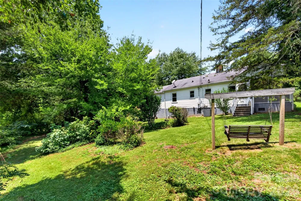 64 Second Street Tryon, NC 28782