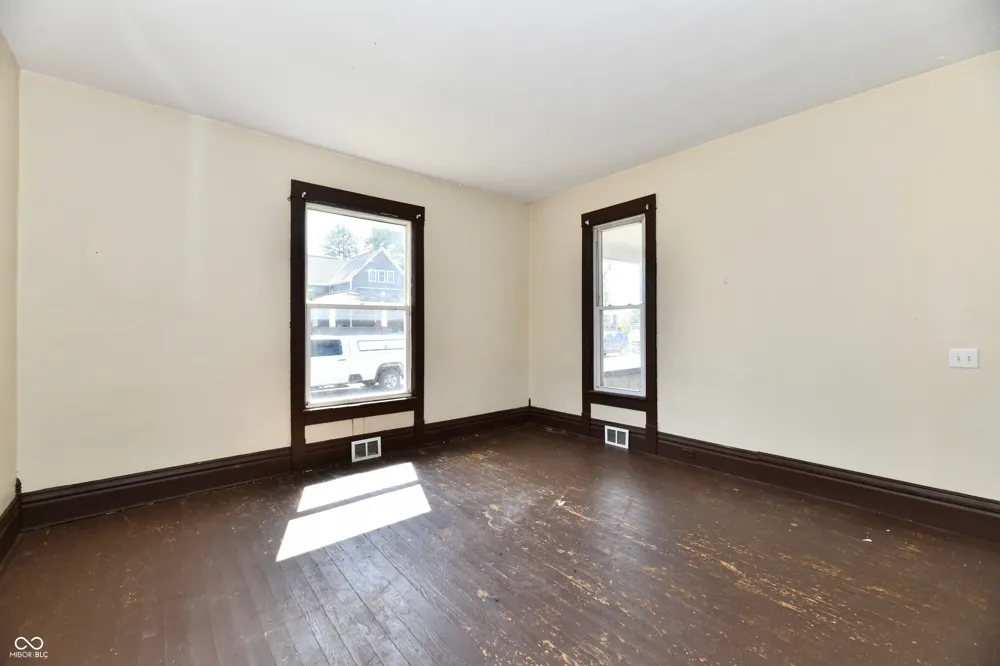 208 E Sherman Street Windfall, IN 46076
