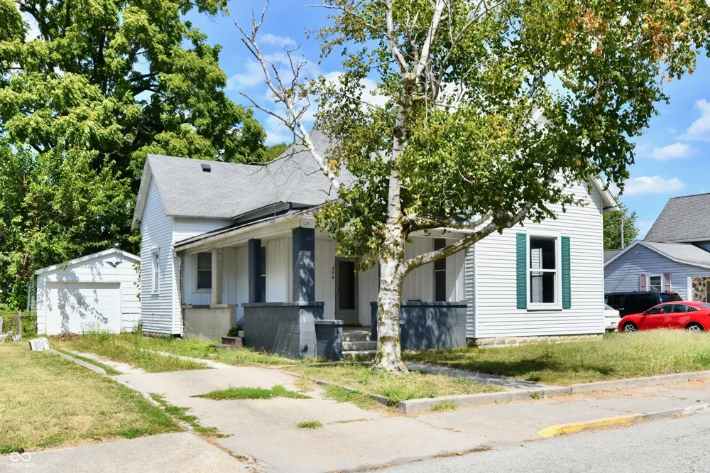 208 E Sherman Street Windfall, IN 46076