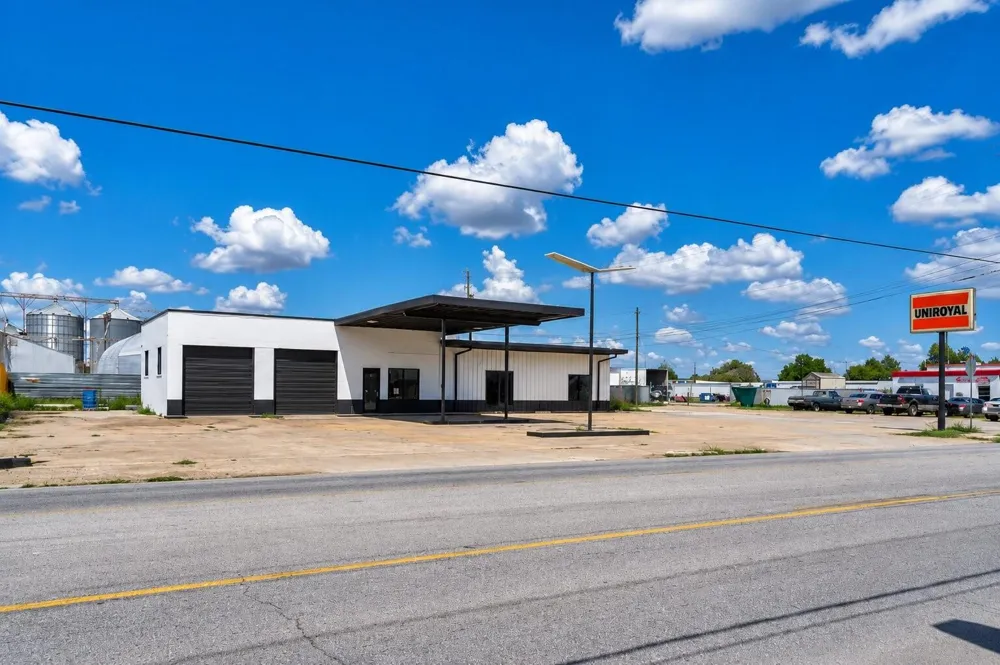 623 Richmond Road Wharton, TX 77488