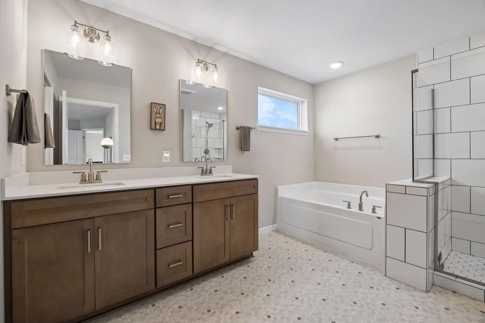 4941 Obsidian Way Victoria, MN 55386