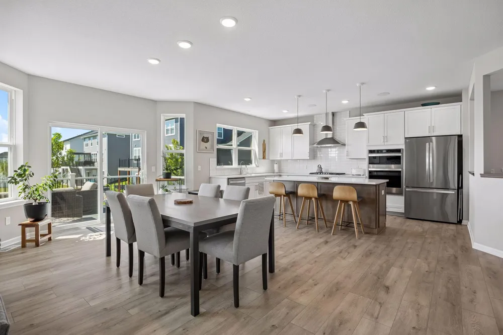 4941 Obsidian Way Victoria, MN 55386