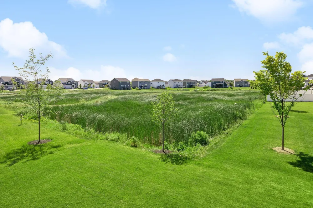 4941 Obsidian Way Victoria, MN 55386