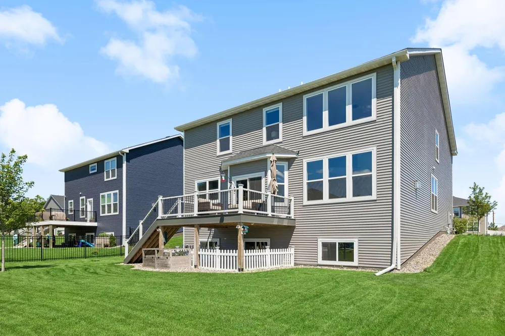 4941 Obsidian Way Victoria, MN 55386