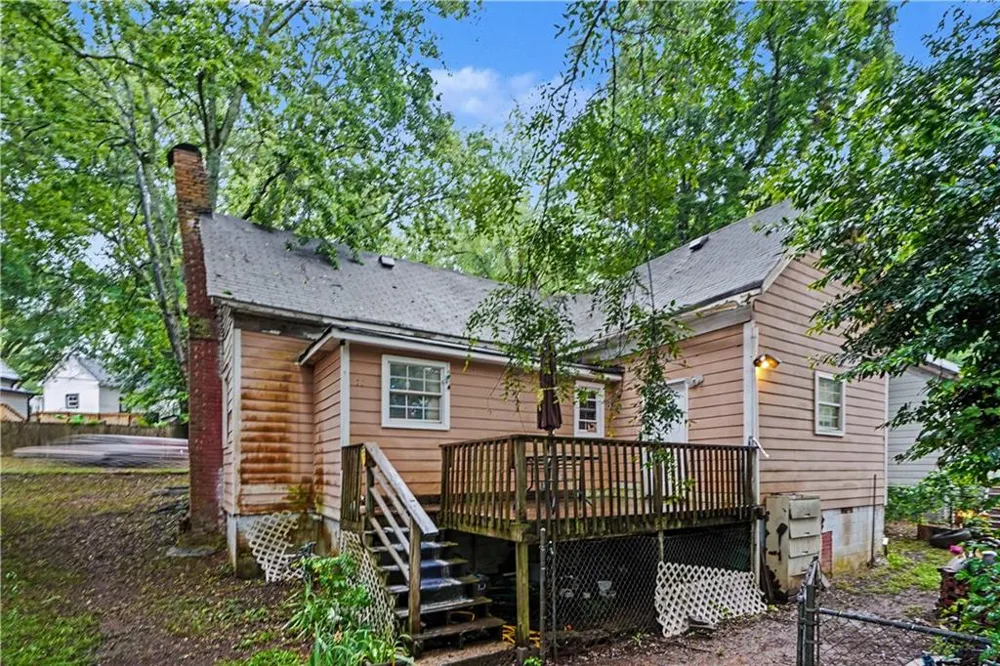 22 S Broad Street Porterdale, GA 30014
