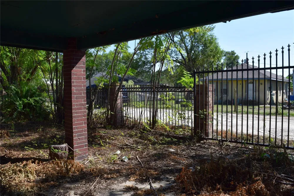 7223 Libby Lane Pearland, TX 77584