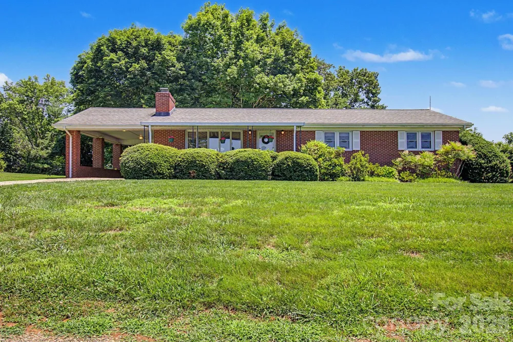 788 Alexander Road Alexander, NC 28701