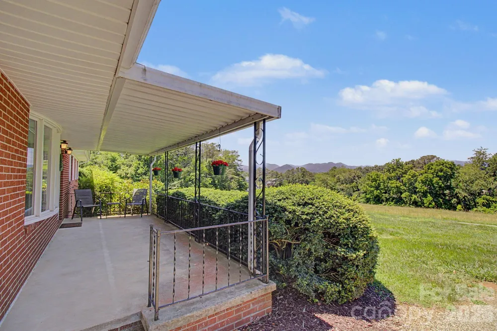 788 Alexander Road Alexander, NC 28701
