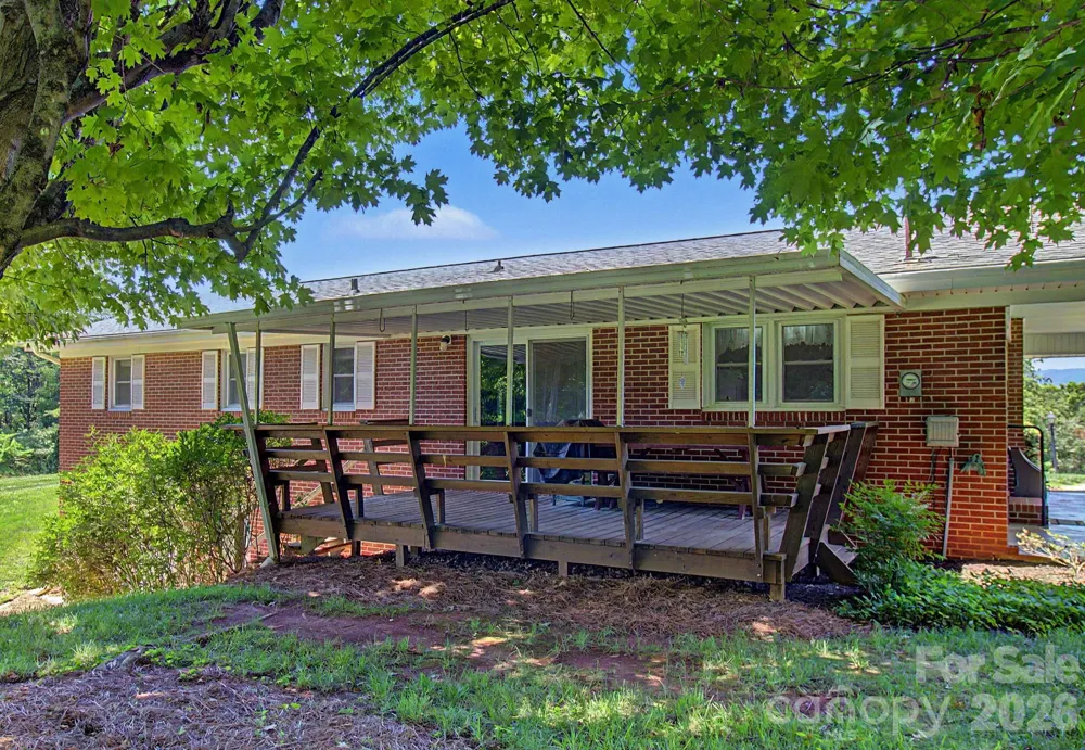 788 Alexander Road Alexander, NC 28701
