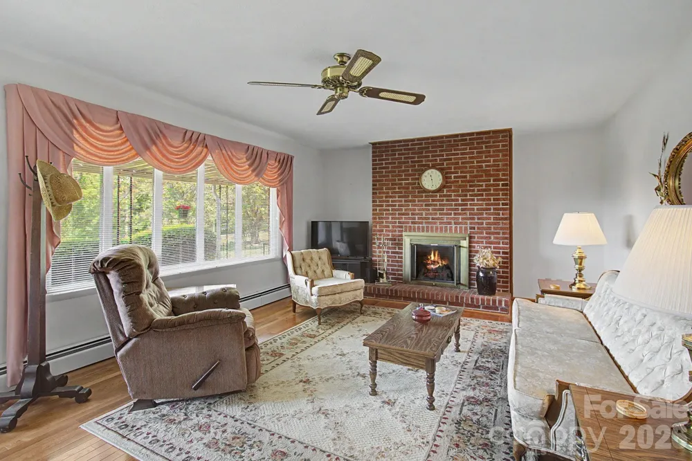 788 Alexander Road Alexander, NC 28701