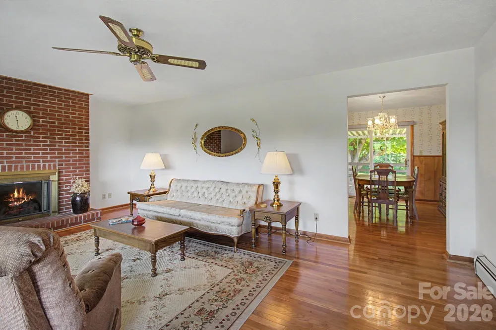 788 Alexander Road Alexander, NC 28701
