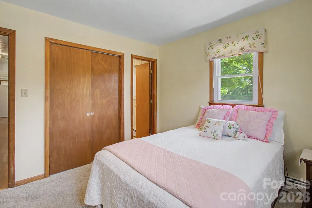 788 Alexander Road Alexander, NC 28701