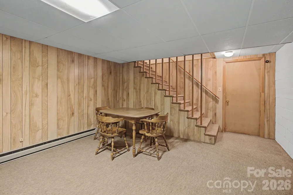 788 Alexander Road Alexander, NC 28701