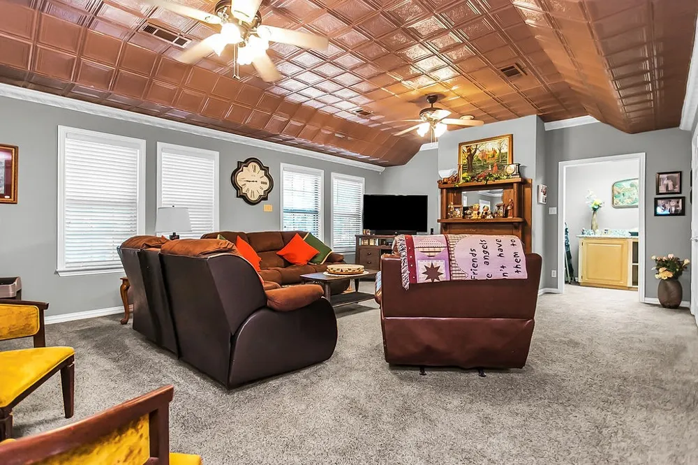 820 Cedar Creek Circle Bonham, TX 75418