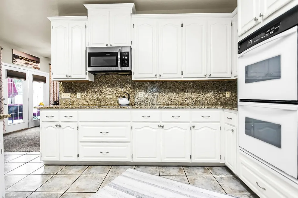 820 Cedar Creek Circle Bonham, TX 75418